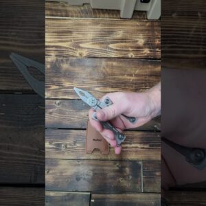 NexTool Folding Credit Card Multitool Wallet Multi Tool, 20 in 1  https://amzn.to/4sCVEQN