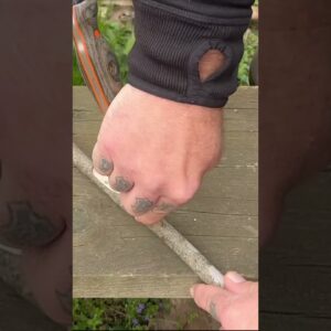 Bow Drill Divot🔪How to Safely Carve it to Start Your Fire