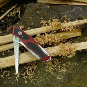 Learn To Process Hardwood with a Pocket Knife