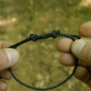 How To Tie a Necklace Knot