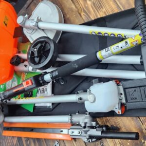 VEVOR 2 Cycle Gas Power Handheld 6-in-1 26cc Weed Eater, Hedge Trimmer, Brush Cutter, Edger, PoleSaw