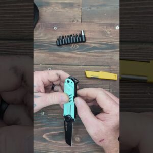 VIPERADE VAK4 Multitool Pocket Knife 21-in-1 Multitool Pocket Knife with Pouch